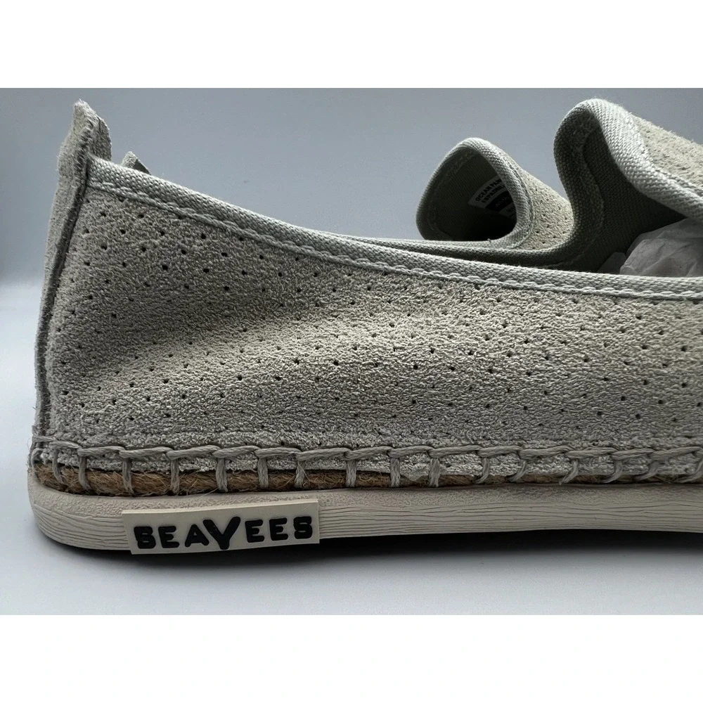SeaVees women ocean